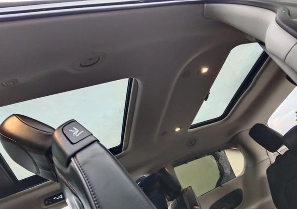 Chrysler Pacifica cena 99999 przebieg: 79900, rok produkcji 2017 z Krzeszowice małe 352